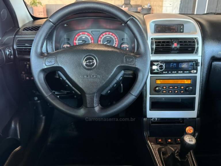 CHEVROLET - ASTRA - 2007/2007 - Vermelha - R$ 37.900,00