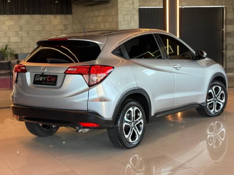 HONDA - HR-V - 2015/2016 - Prata - R$ 85.900,00