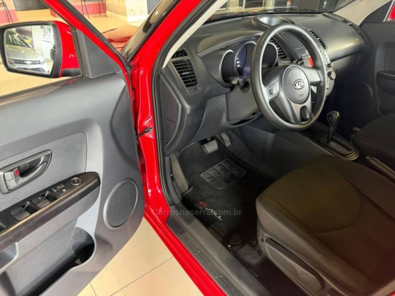 KIA MOTORS - SOUL - 2009/2010 - Vermelha - R$ 44.900,00