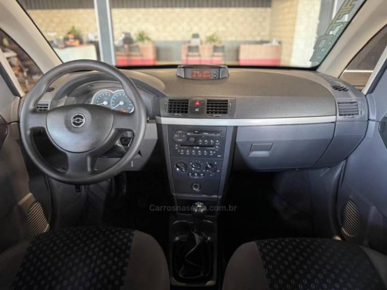 CHEVROLET - MERIVA - 2010/2011 - Branca - R$ 34.900,00