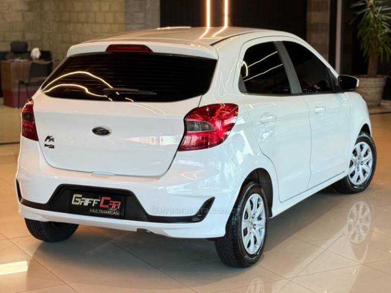 FORD - KA - 2019/2020 - Branca - R$ 54.900,00