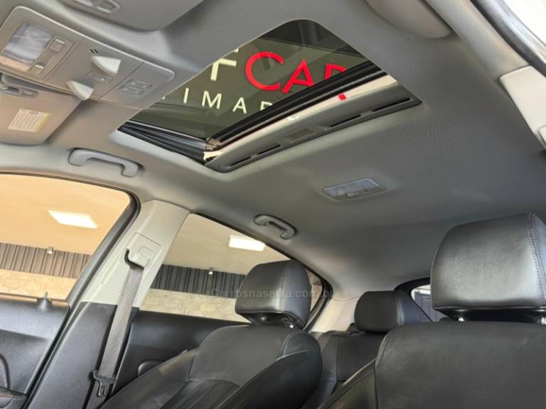 CHEVROLET - CRUZE - 2013/2013 - Branca - R$ 69.900,00