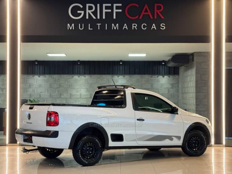 VOLKSWAGEN - SAVEIRO - 2014/2015 - Branca - R$ 49.900,00