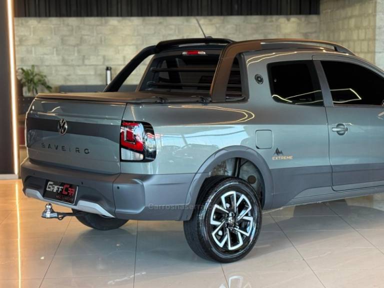 VOLKSWAGEN - SAVEIRO - 2024/2025 - Cinza - R$ 117.900,00