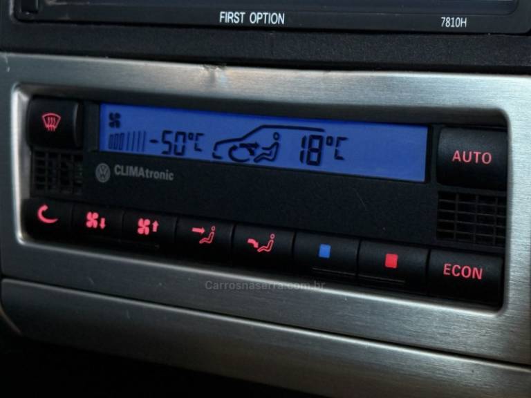 VOLKSWAGEN - GOLF - 2013/2013 - Preta - R$ 64.900,00