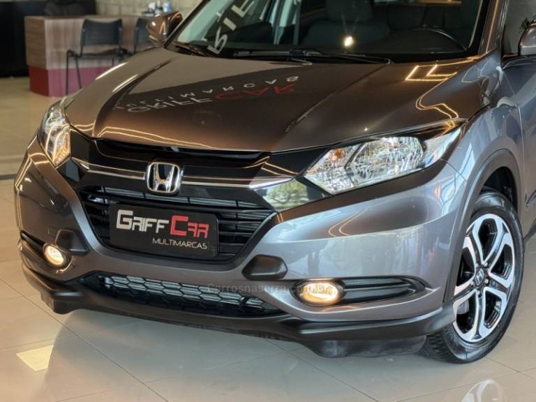 HONDA - HR-V - 2018/2018 - Cinza - R$ 96.900,00