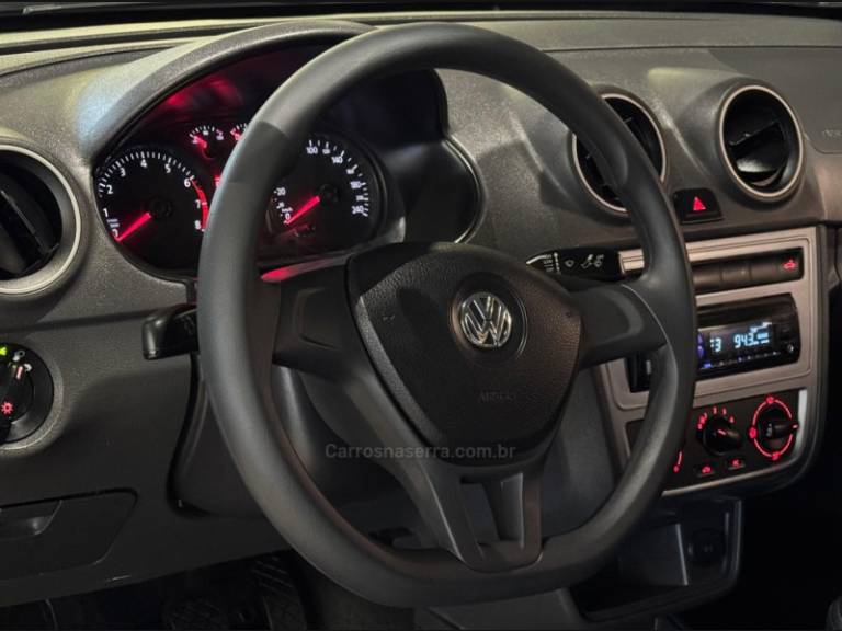 VOLKSWAGEN - SAVEIRO - 2019/2019 - Branca - R$ 59.900,00