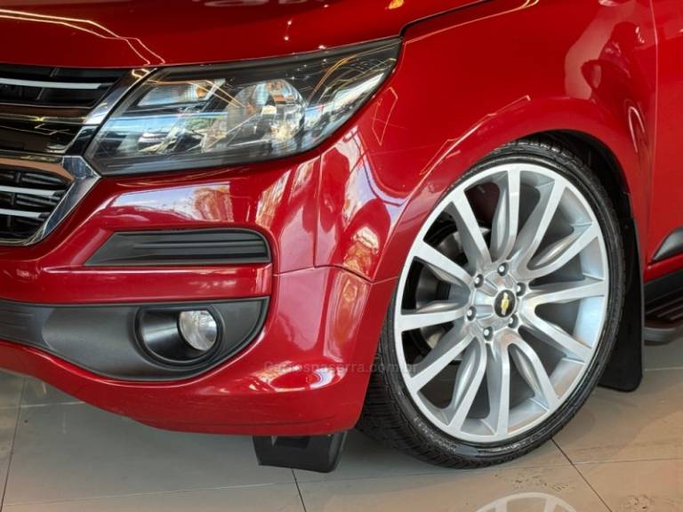 CHEVROLET - S10 - 2016/2017 - Vermelha - R$ 129.900,00