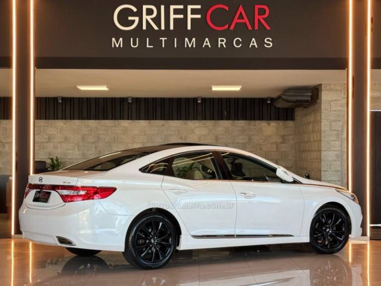 HYUNDAI - AZERA - 2013/2013 - Branca - R$ 89.900,00