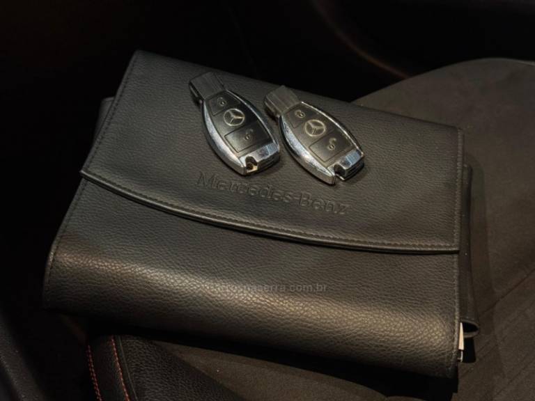 MERCEDES-BENZ - A 250 - 2014/2014 - Branca - R$ 109.900,00