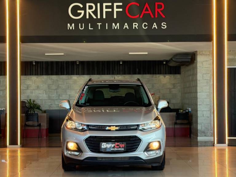 CHEVROLET - TRACKER - 2019/2019 - Prata - R$ 82.900,00