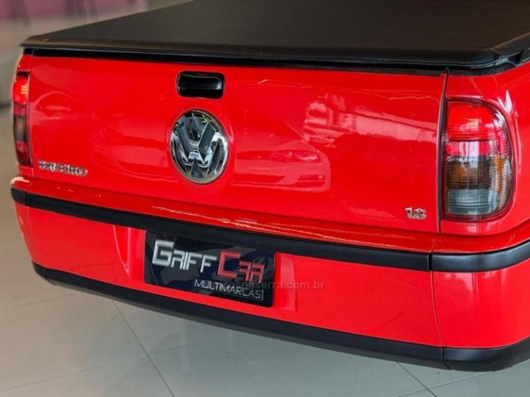VOLKSWAGEN - SAVEIRO - 2000/2001 - Vermelha - R$ 69.900,00
