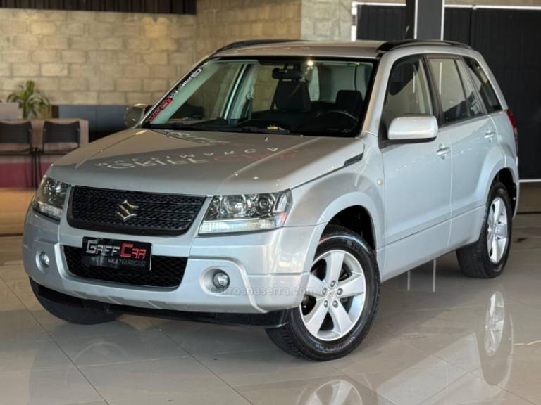 SUZUKI - GRAND VITARA - 2011/2012 - Prata - R$ 54.900,00