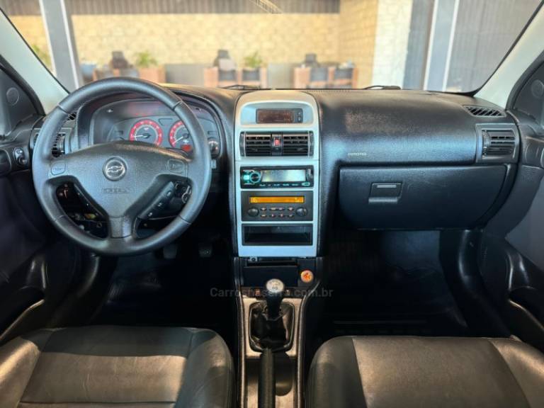 CHEVROLET - ASTRA - 2007/2007 - Vermelha - R$ 37.900,00