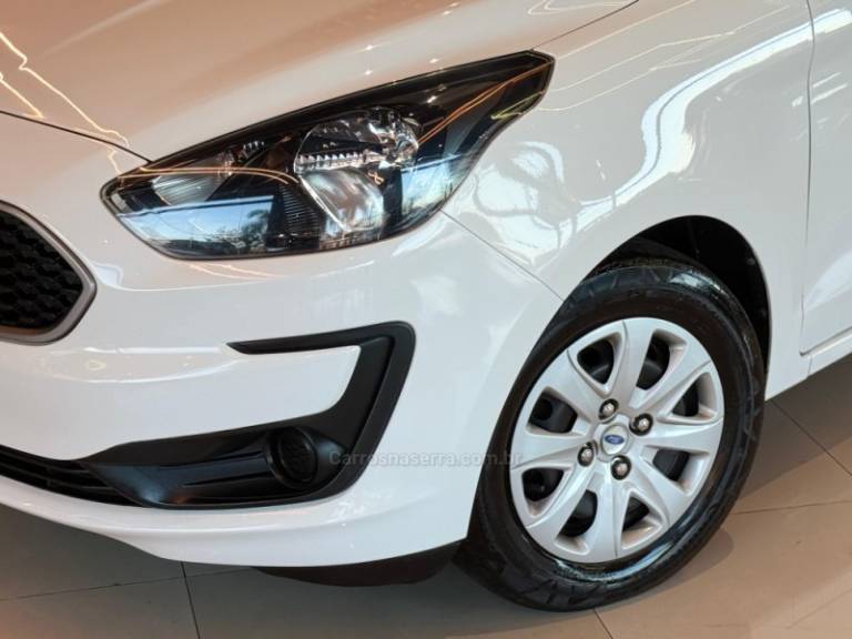 FORD - KA - 2019/2020 - Branca - R$ 54.900,00
