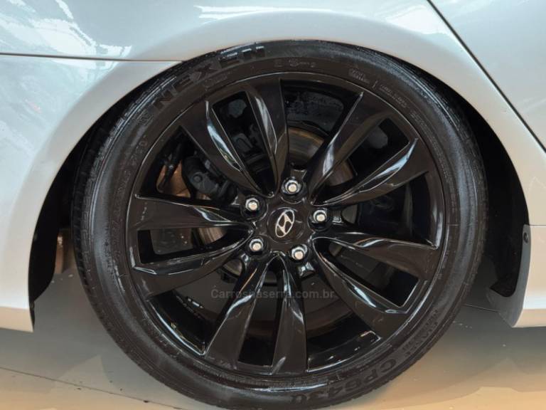 HYUNDAI - SONATA - 2011/2012 - Prata - R$ 72.900,00