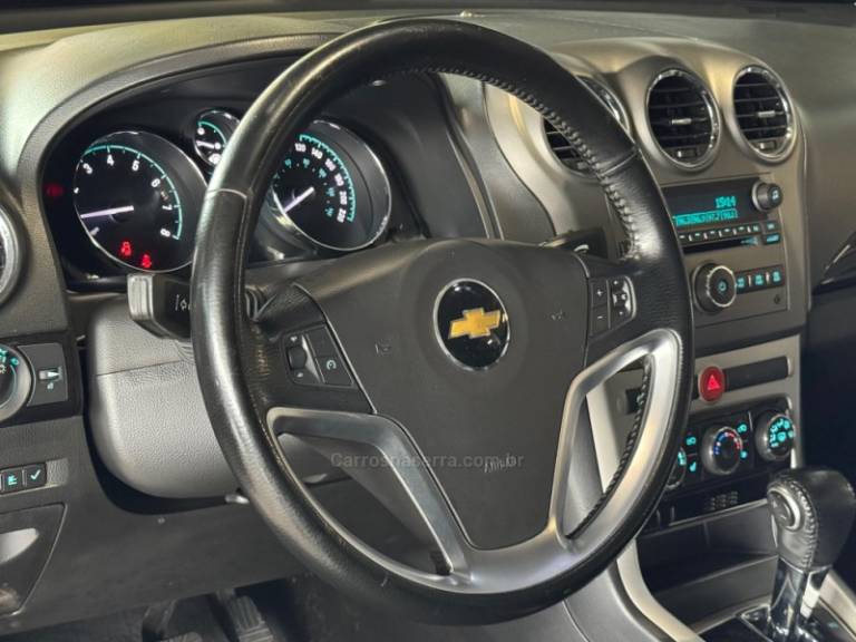 CHEVROLET - CAPTIVA - 2012/2013 - Branca - R$ 49.900,00