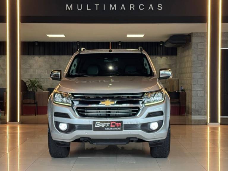 CHEVROLET - S10 - 2017/2018 - Prata - R$ 154.900,00