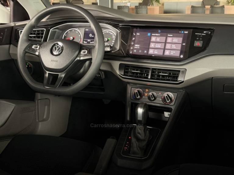 VOLKSWAGEN - VIRTUS - 2021/2022 - Branca - R$ 91.900,00