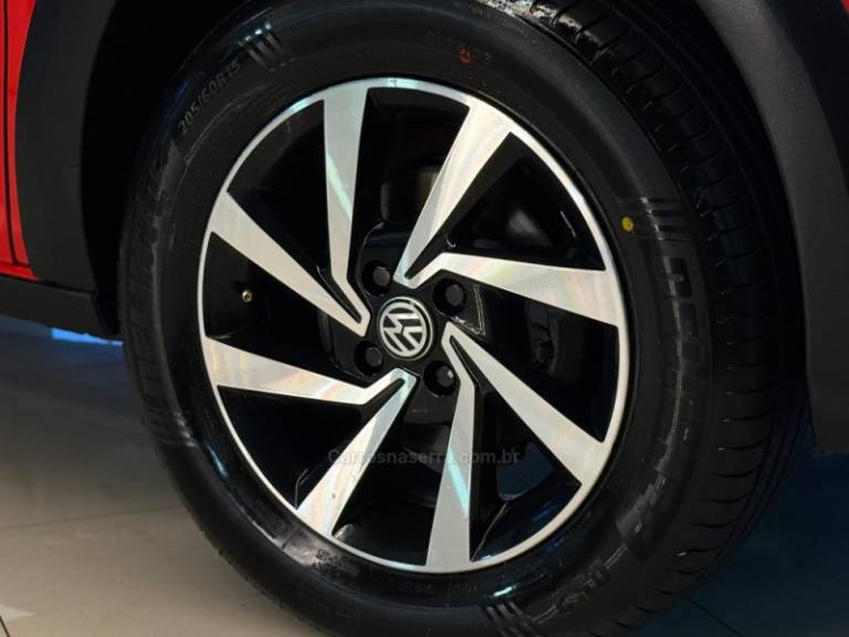 VOLKSWAGEN - SAVEIRO - 2013/2014 - Vermelha - R$ 55.900,00
