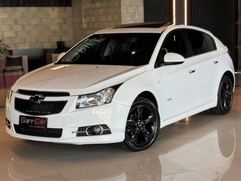 CHEVROLET - CRUZE - 2013/2013 - Branca - R$ 69.900,00