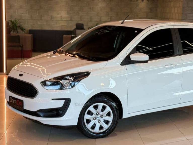 FORD - KA - 2019/2020 - Branca - R$ 54.900,00