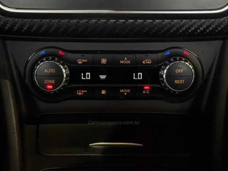 MERCEDES-BENZ - A 250 - 2014/2014 - Branca - R$ 109.900,00