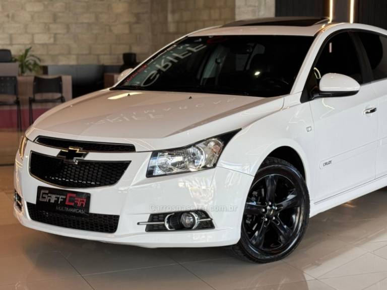 CHEVROLET - CRUZE - 2013/2013 - Branca - R$ 69.900,00