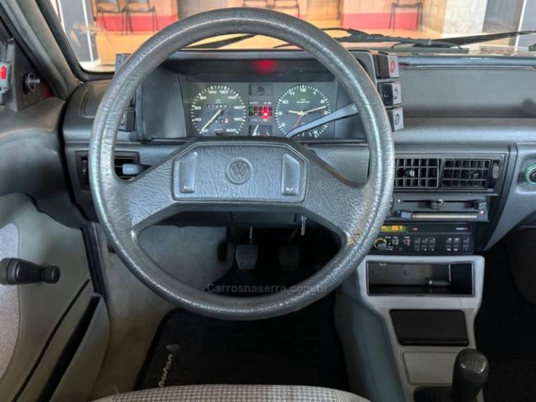 VOLKSWAGEN - VOYAGE - 1990/1990 - Vermelha - R$ 49.900,00