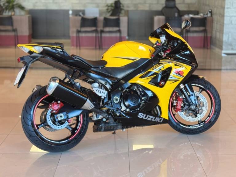 SUZUKI - GSXR - 2008/2008 - Amarela - R$ 35.900,00