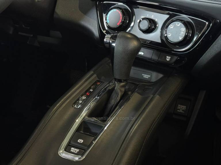 HONDA - HR-V - 2015/2016 - Prata - R$ 85.900,00