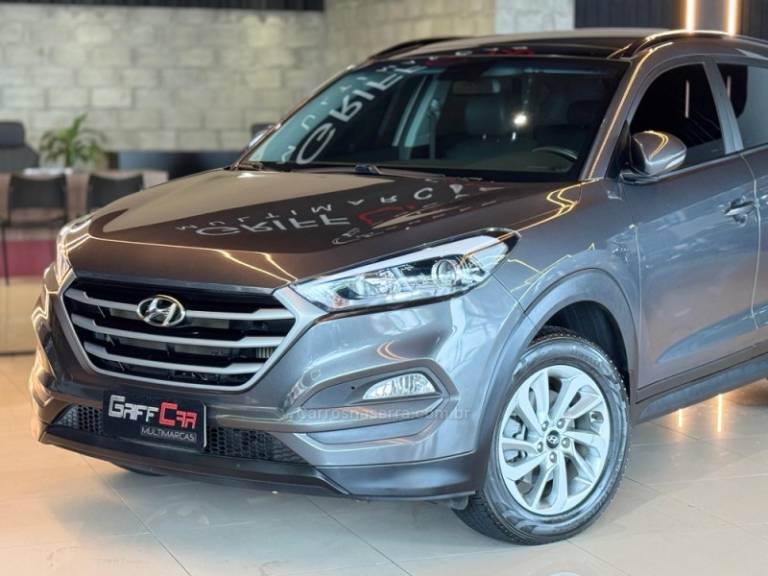 HYUNDAI - TUCSON - 2021/2022 - Cinza - R$ 129.900,00