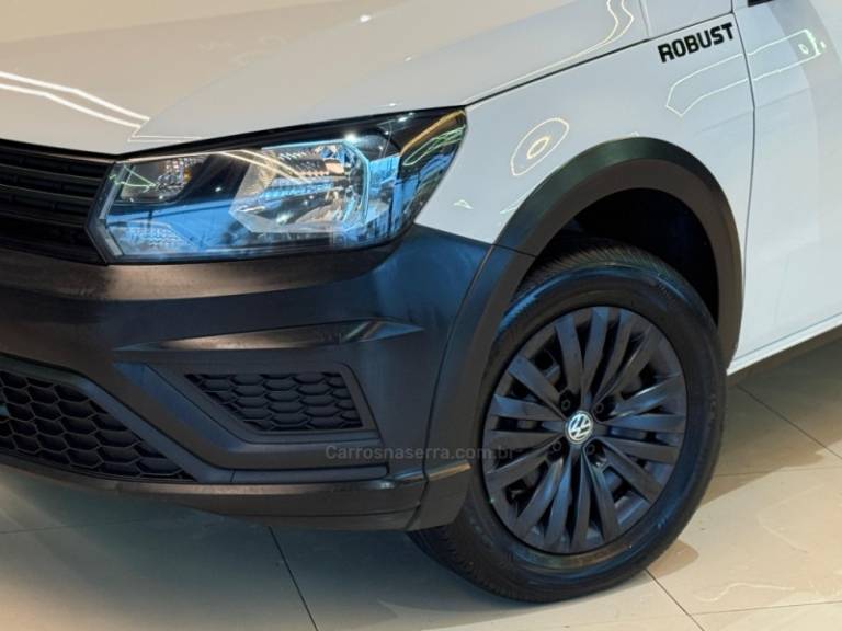 VOLKSWAGEN - SAVEIRO - 2019/2019 - Branca - R$ 59.900,00