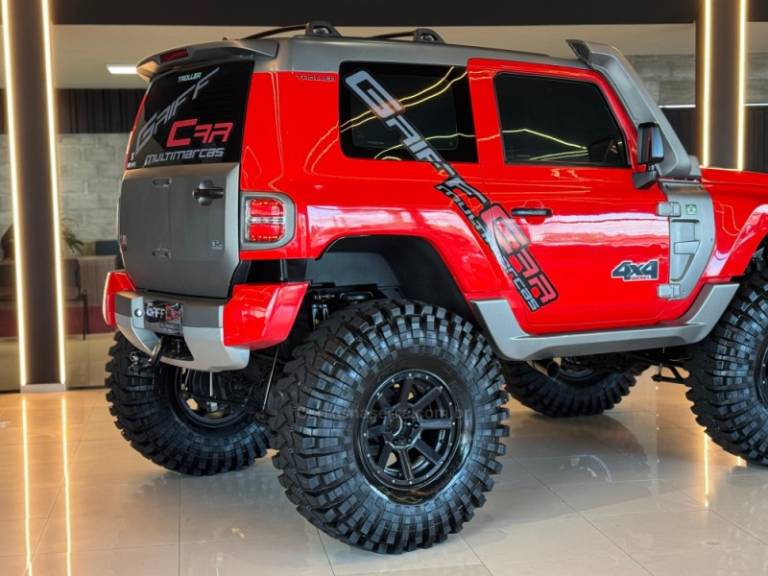 TROLLER - T4 - 2018/2018 - Vermelha - R$ 239.900,00