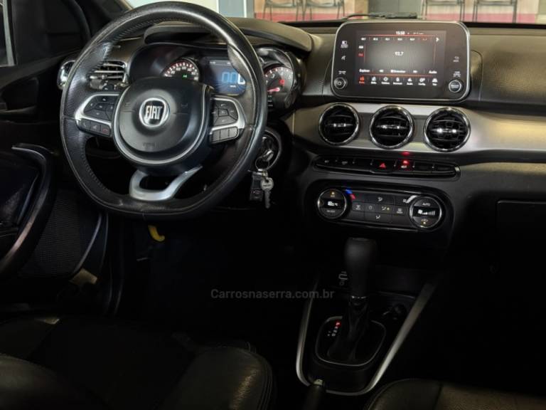 FIAT - CRONOS - 2020/2020 - Prata - Sob Consulta