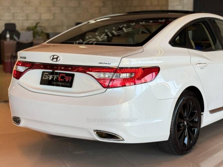 HYUNDAI - AZERA - 2013/2013 - Branca - R$ 89.900,00