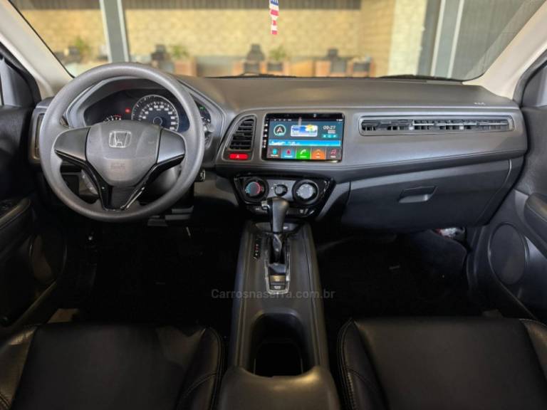 HONDA - HR-V - 2015/2016 - Prata - R$ 85.900,00