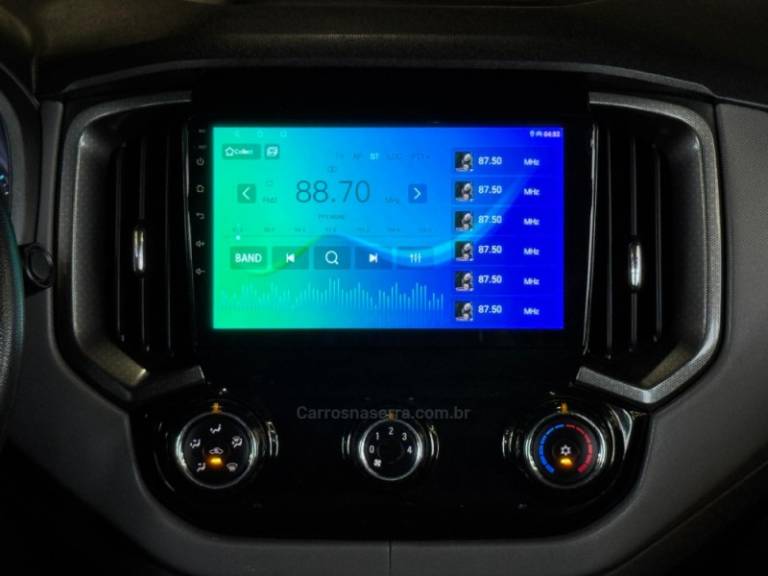 CHEVROLET - S10 - 2017/2018 - Branca - R$ 126.900,00