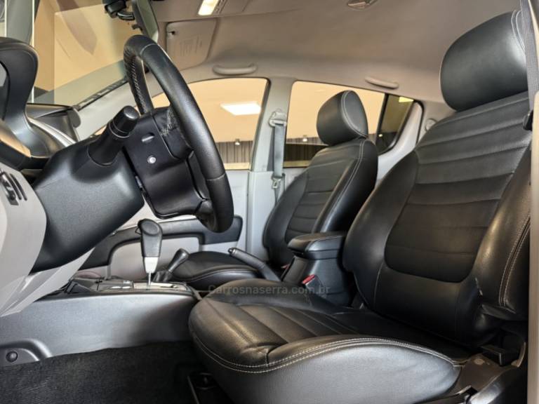 MITSUBISHI - L200 TRITON - 2016/2017 - Prata - R$ 149.900,00