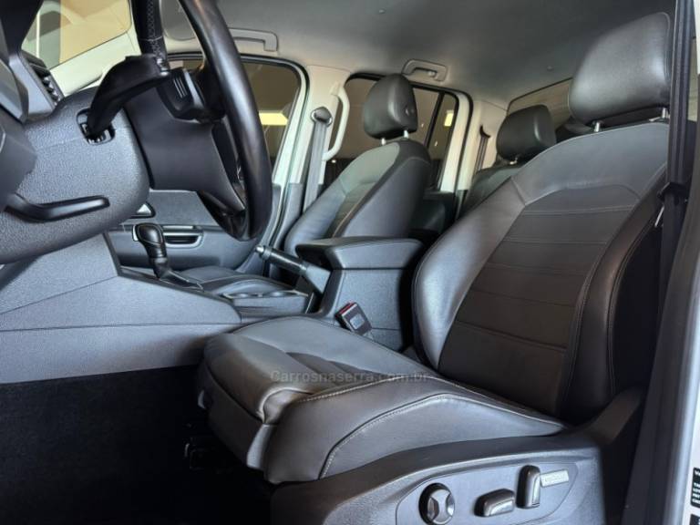 VOLKSWAGEN - AMAROK - 2019/2020 - Branca - R$ 163.900,00
