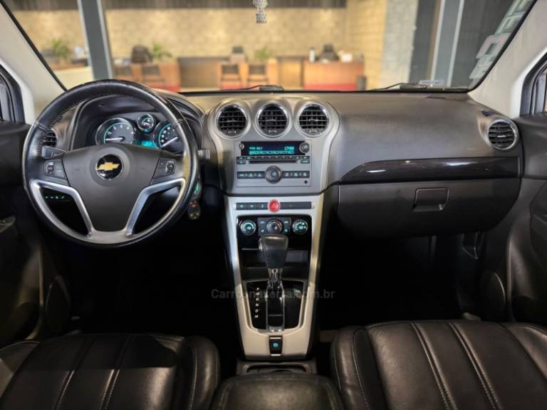 CHEVROLET - CAPTIVA - 2012/2013 - Branca - R$ 49.900,00