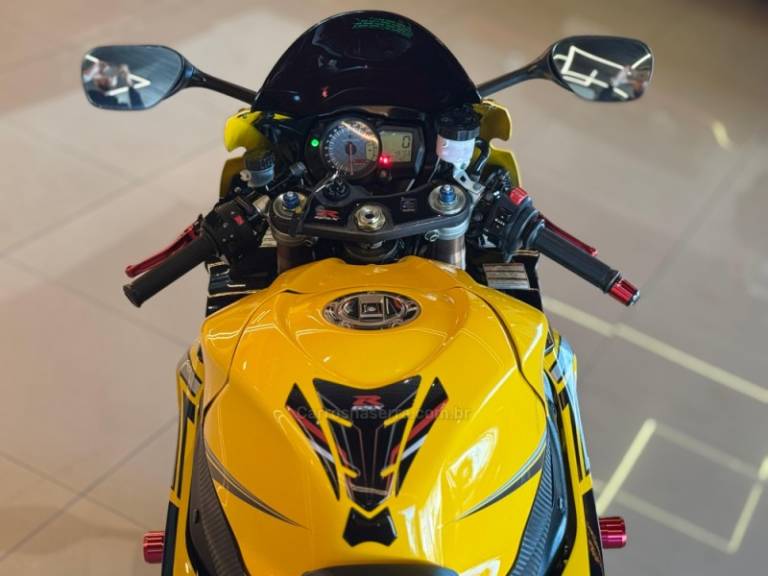 SUZUKI - GSXR - 2008/2008 - Amarela - R$ 35.900,00