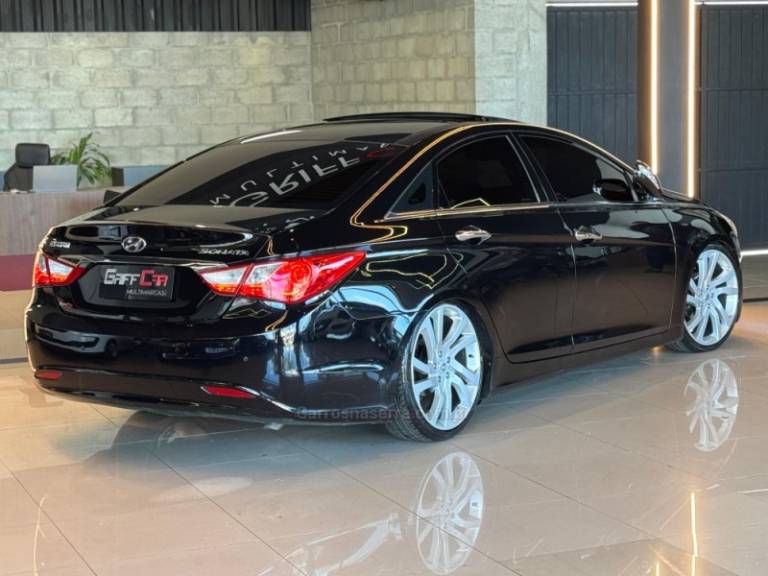 HYUNDAI - SONATA - 2012/2013 - Preta - R$ 73.900,00