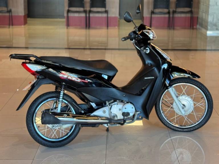 HONDA - BIZ 125 - 2009/2010 - Preta - R$ 9.500,00