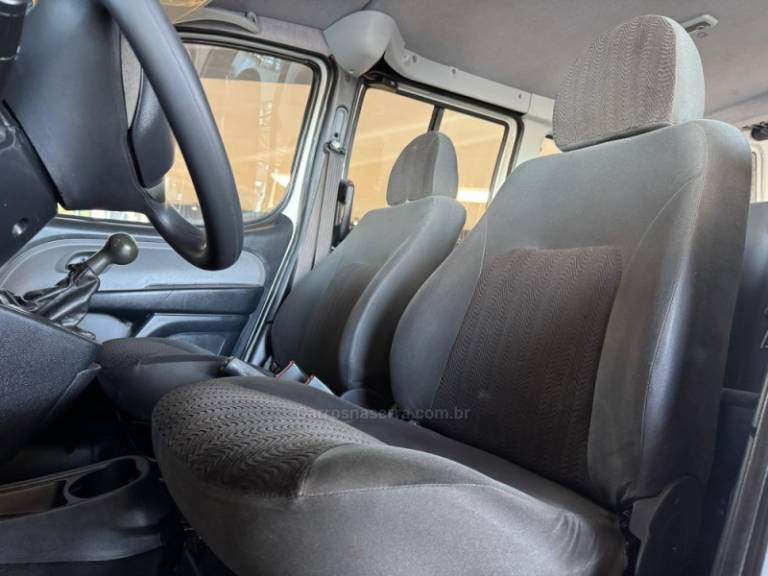 FIAT - DOBLÓ - 2013/2014 - Branca - R$ 51.900,00