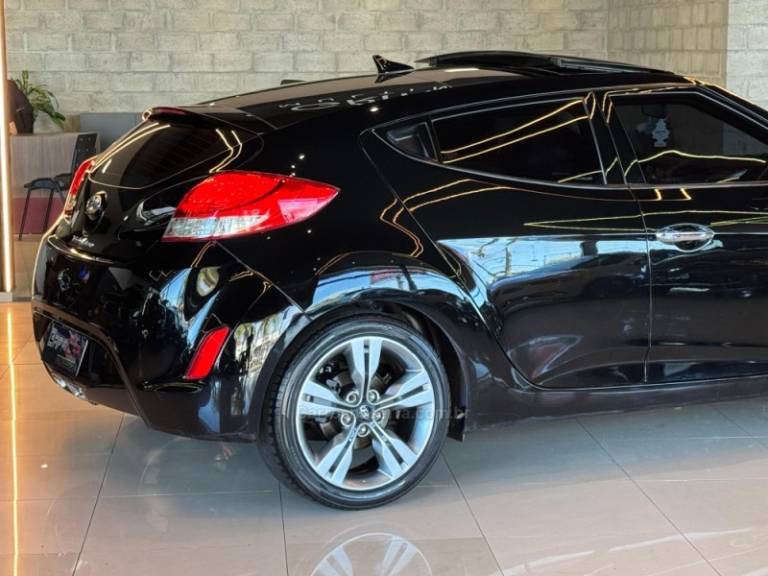 HYUNDAI - VELOSTER - 2012/2013 - Preta - R$ 67.900,00