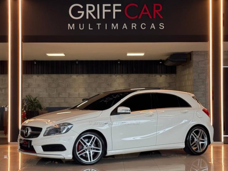 MERCEDES-BENZ - A 250 - 2014/2014 - Branca - R$ 109.900,00