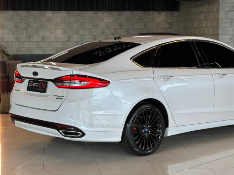 FORD - FUSION - 2017/2017 - Branca - R$ 106.900,00