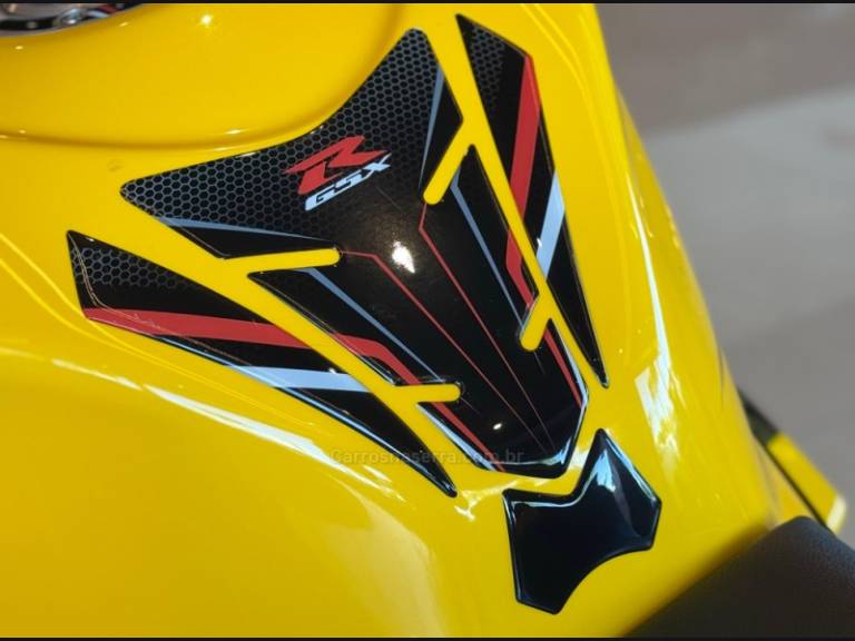 SUZUKI - GSXR - 2008/2008 - Amarela - R$ 35.900,00