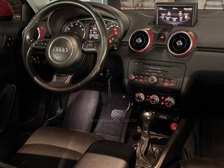 AUDI - A1 - 2011/2011 - Vermelha - R$ 64.900,00
